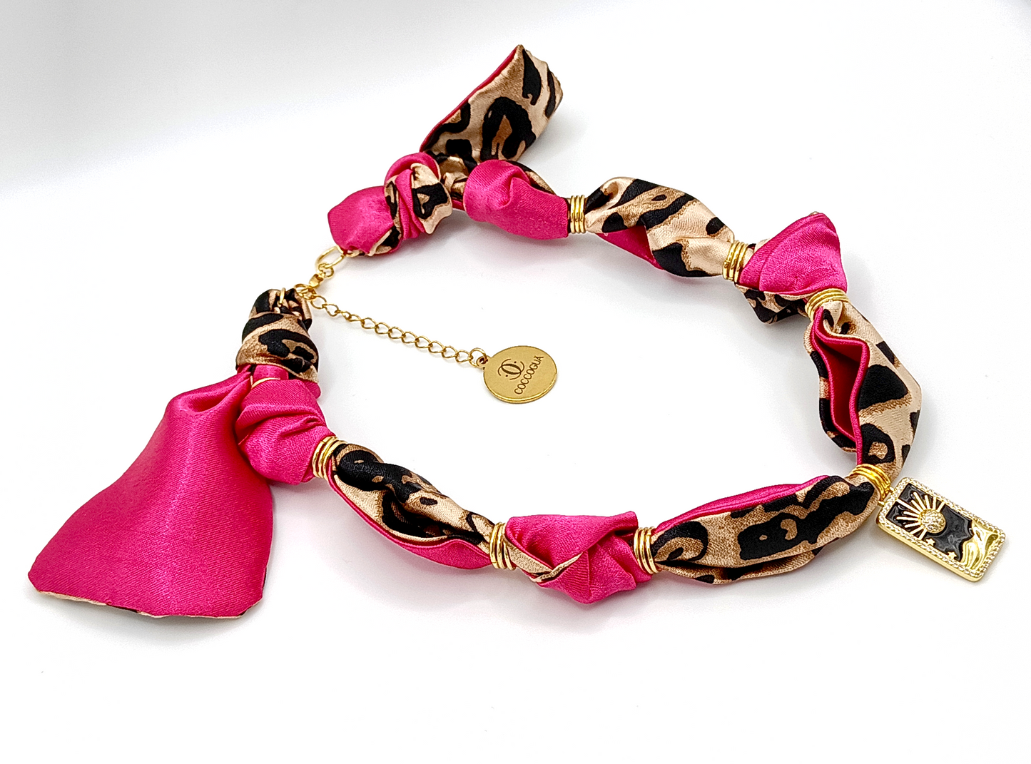 COLLAR BANDANA ANIMAL PRINT FUCSIA