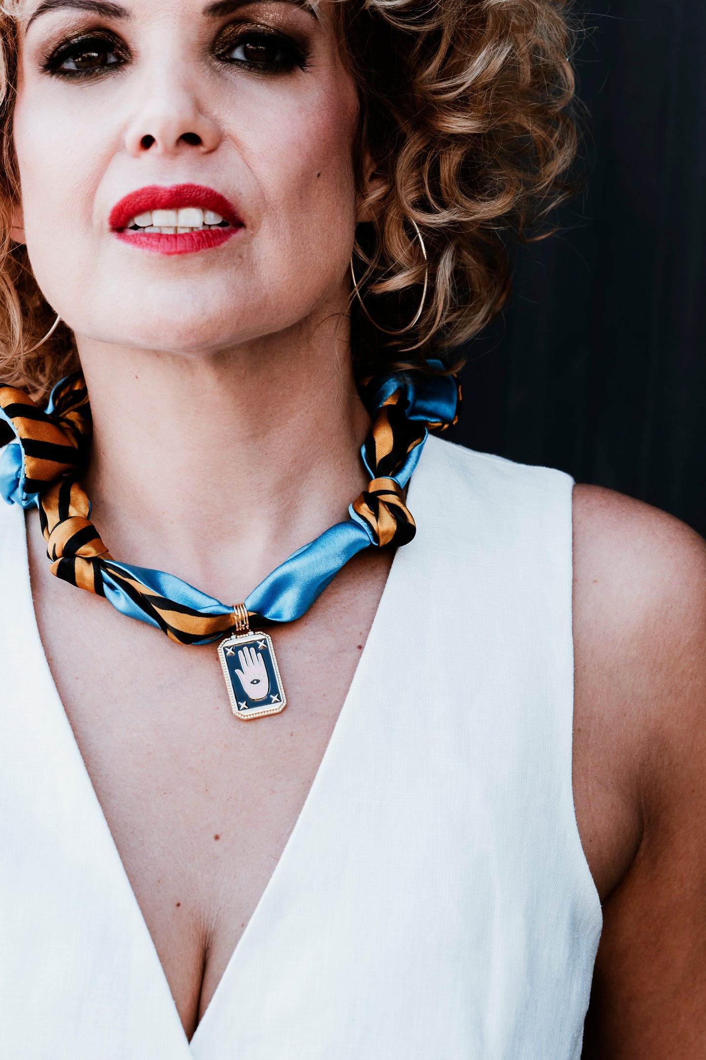 COLLAR BANDANA ANIMAL PRINT TURQUESA